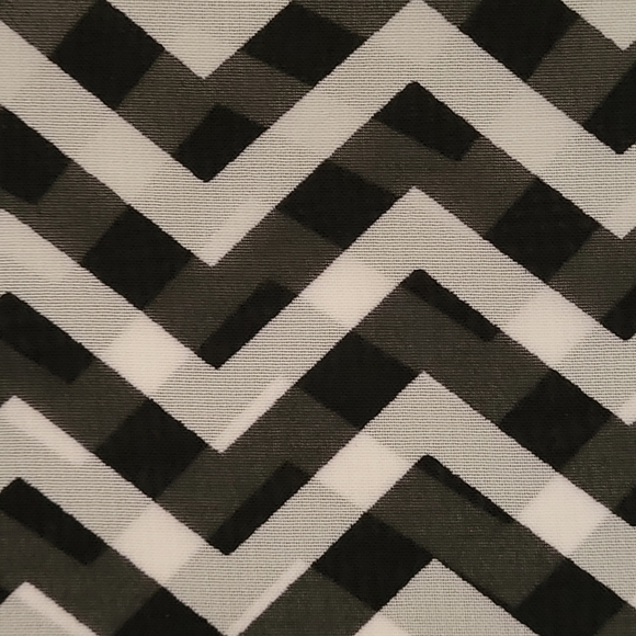 Bongo Womens Sheer Size Large Pullover Blouse Black White Herringbone Pattern - Picture 6 of 13